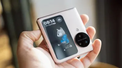 flipkart sale में oppo के flip फोन का गिरा price  मिल रहा है 17 000 रुपये का डिस्काउंट 