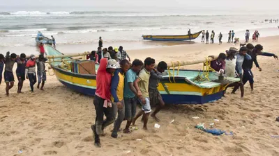 cyclone dana  120kmph की रफ्तार से भितरकनिका राष्ट्रीय उद्यान और धामरा बंदरगाह के बीच टकरा सकता है तूफान