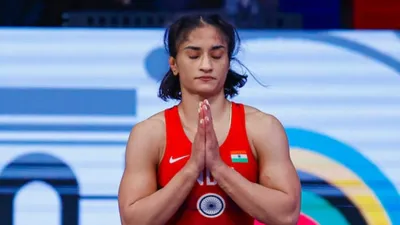 happy birthday vinesh phogat  पेरिस में मेडल जीतने से चूकने वाली विनेश का ये रिकॉर्ड जानकर हो जाएंगे हैरान