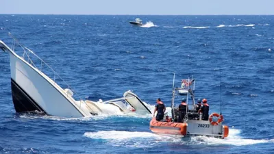 समुद्र में नाव पलटी  89 लोगों की डूबने से मौत  मछली पकड़ने महासागर में गए थे मछुआरे