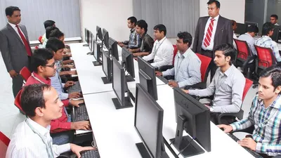 iit के छात्रों को क्यों नहीं मिल रही नौकरी  भारत में कुछ ऐसे हैं हालात
