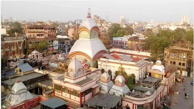 इन 5 मंदिरों में प्रसाद के रूप में मिलता है चिकन  मटन और मछली  