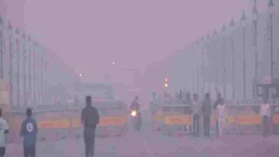 delhi pollution  बच्चों पर प्रदूषण का पहरा  इस उपकरण से हो रही सांसों की सुरक्षा