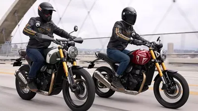 दिवाली से पहले bajaj triumph की 2 नई बाइक्स होंगी लॉन्च  रॉयल एनफील्ड को मिलेगी टक्कर