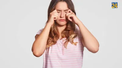 home remedies  गर्मी के साथ बढ़ सकता है eye flu का खतरा  पहले ही बरतें ये सावधानियां