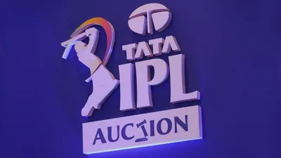 ipl 2025  मेगा ऑक्शन में सस्ते में उपलब्ध हैं ये 7 ‘घातक गेंदबाज’  बेस प्राइस बेहद कम