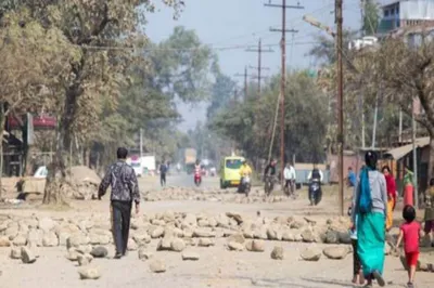 manipur fresh violence  मणिपुर के पूर्वी इंफाल में ताजा हिंसा  9 लोगों की मौत  10 अन्य घायल