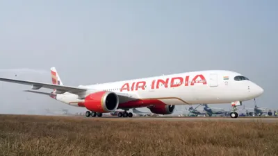 फ्लाइट में बम की धमकी से हड़कंप  मंबई से न्यूयॉर्क के लिए उड़ा था air india का विमान