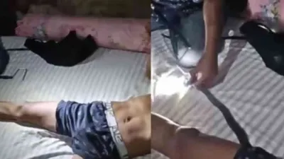 सो रहे शख्स की पैंट में घुस गया खतरनाक कोबरा  वीडियो में देखिए आगे क्या हुआ