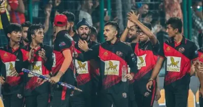 delhi premier league के फाइनल में चमके 2 खिलाड़ी  मैच की आखिरी गेंद पर आया नतीजा