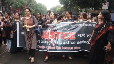 kolkata doctor rape murder case  तुम्हारी बेटी ने आत्महत्या की है   hod ने परिजनों से क्यों छिपाया ये राज 