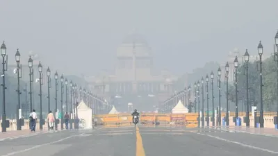 दिल्ली में बारिश ने बदली air quality  इस साल आज सबसे साफ रही हवा  कितना रहा aqi 
