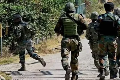 jammu kashmir  सेना के जवानों ने थाने में घुस कर पीटा  अस्पताल पहुंचे 4 पुलिस अधिकारी