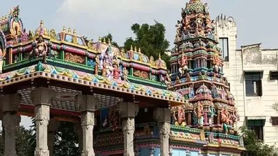 नवरात्रि में भक्तों में क्यों बांटा जाता है माता का खजाना  जानिए 550 पुराने मंदिर की मान्यता