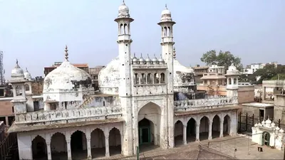 gyanvapi mosque  सुप्रीम कोर्ट से मस्जिद पक्ष को राहत नहीं  व्यास जी तहखाने में जारी रहेगी पूजा
