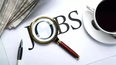 sarkari jobs   भारत के इस राज्य में निकली बंपर 65000 वैकेंसी  10वीं पास कर सकते हैं अप्लाई